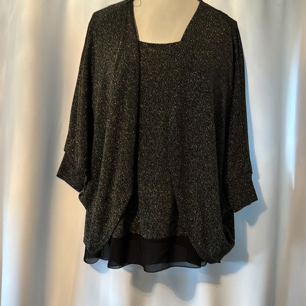 Northern Reflections 2 piece black shimmer tank and half sleeve shrug size XL